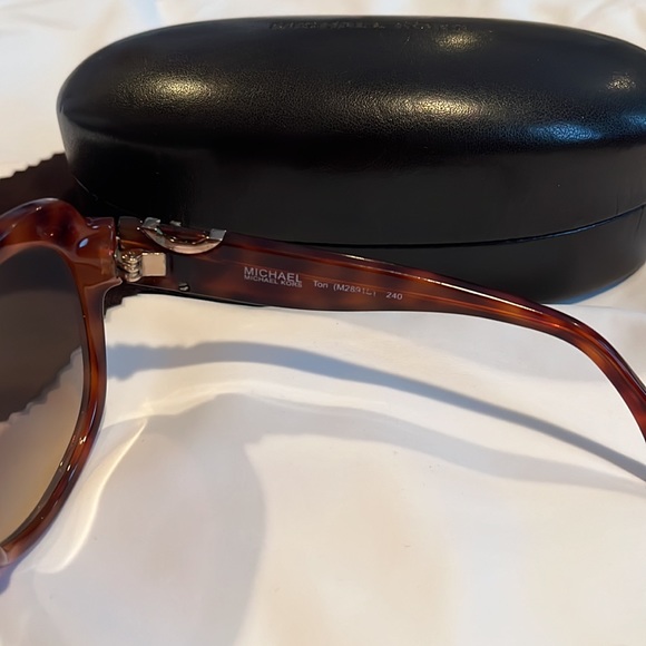 Michael Kors Tan Sunglasses - Picture 4 of 7